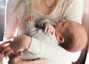 Simak! Arti Mimpi Menggendong Bayi Laki Laki Ternyata Ini Artinya Menurut Pakar