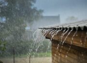 Wah, Arti Mimpi Rumah Bocor Masuk Air Hujan  yang Perlu Diketahui