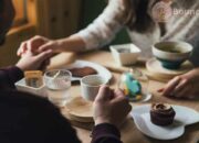 Kisah di Balik Arti Mimpi Dikasih Makanan Sama Orang Yang Sudah Meninggal  yang Perlu Diketahui