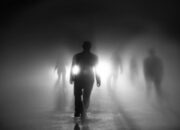 Simak! Arti Mimpi Melihat Orang Meninggal Hidup Lagi Temukan Makna Rahasianya Disini