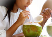 Misteri Terungkap: Arti Mimpi Minum Air Kelapa : Pertanda Baik atau Buruk? Kuak Misterinya!