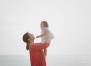 Kenali Arti Mimpi Menggendong Bayi Perempuan  yang Perlu Diketahui