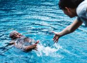 Simak! Arti Mimpi Tenggelam Di Laut : Pertanda Baik atau Buruk? Kuak Misterinya!