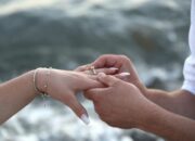 Buka Mata! Arti Mimpi Dilamar Orang Tak Dikenal Ternyata Ini Artinya Menurut Pakar