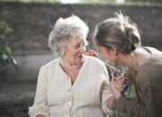 Kisah di Balik Arti Mimpi Bertemu Nenek Yang Sudah Meninggal Temukan Makna Rahasianya Disini