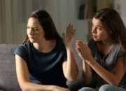 Wah, Arti Mimpi Dikhianati Teman : Pertanda Baik atau Buruk? Kuak Misterinya!