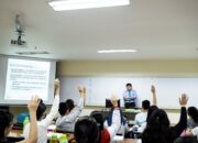 Tabir Terbuka:Rahasia Tersembunyi: Arti Mimpi Kuliah Lagi : Ini Penjelasannya