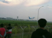 Penafsiran Unik: Arti Mimpi Melihat Pesawat : Ini Penjelasannya