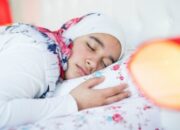 Penafsiran Unik: Arti Mimpi Dikasih Keris Dan Memegangnya Temukan Makna Rahasianya Disini