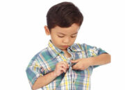 Buka Mata! Arti Mimpi Memakai Baju Tidak Muat Temukan Makna Rahasianya Disini