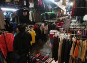 Tabir Terbuka:Rahasia Tersembunyi: Arti Mimpi Di Kasih Baju Bekas : Ini Penjelasannya