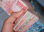 Simak! Arti Mimpi Memegang Uang Banyak Temukan Makna Rahasianya Disini