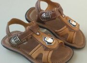 Misteri Terungkap: Arti Mimpi Beli Sandal : Pertanda Baik atau Buruk? Kuak Misterinya!