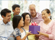 Penafsiran Unik: Arti Mimpi Memberikan Cincin Kepada Orang Lain Ternyata Ini Artinya Menurut Pakar