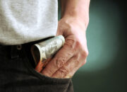 Tabir Terbuka:Rahasia Tersembunyi: Arti Mimpi Nemu Duit Temukan Makna Rahasianya Disini