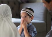 Pahala Anak Sholeh dan Ilmu yang Diajarkannya: Amalan yang Tidak Pernah Putus