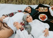 Pahala Istri yang Mencari Nafkah: Bagaimana Islam Memandang Peran Ganda?