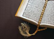 Pahala Membaca Alquran Tanpa Berwudhu: Apakah Sah Menurut Syariat?