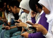 10 Dampak Negatif Internet: Pengaruh pada Kehidupan Sosial dan Budaya