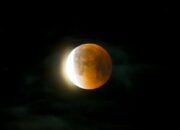 Alamat Gerhana Bulan Menurut Primbon Jawa: Apa Makna di Baliknya?